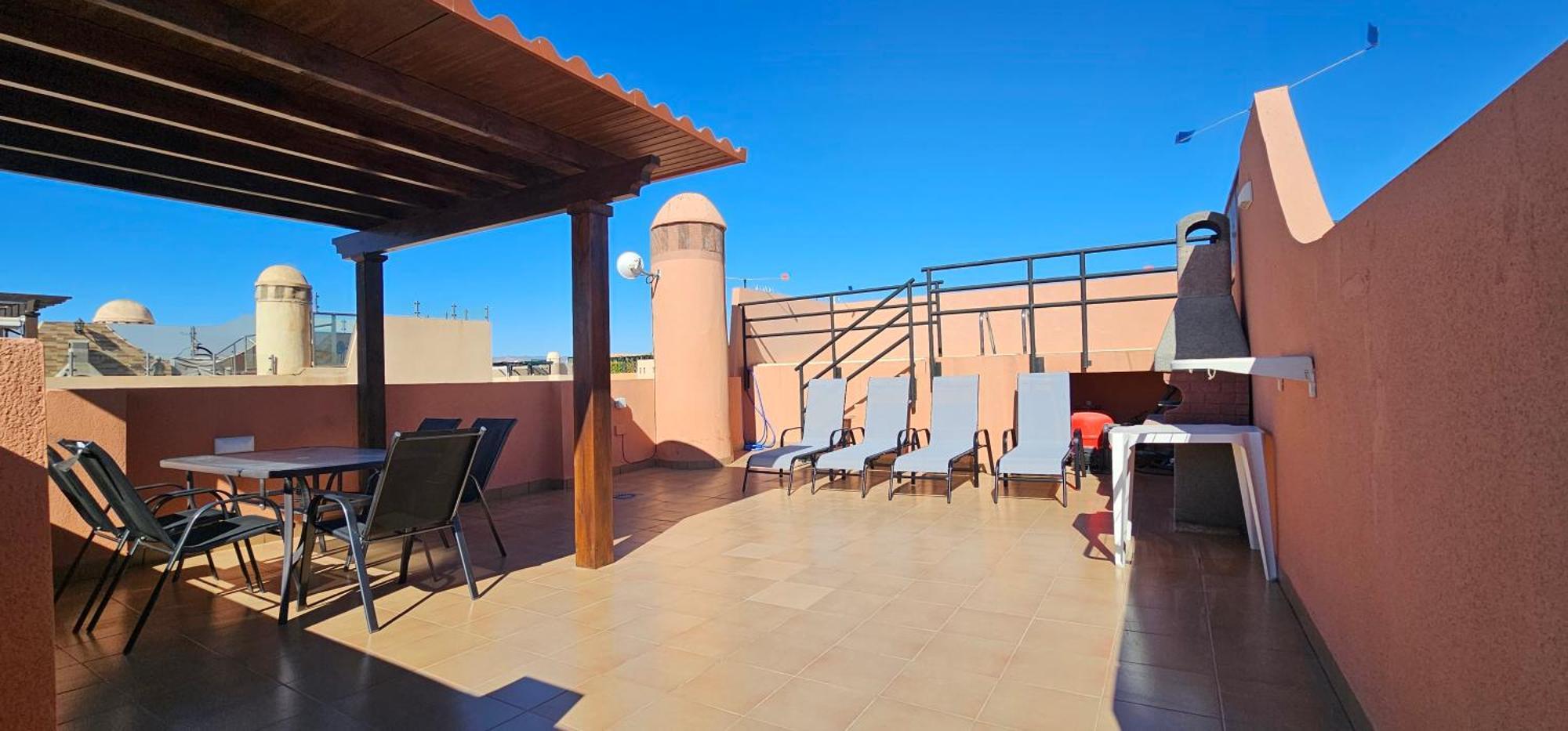 Apartamentos Paraiso: Beachfront Penthouse with Private Rooftop Pool Vera Exterior photo